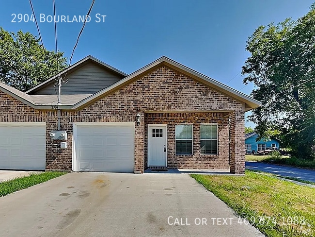 Building Photo - 2904 Bourland St Rental