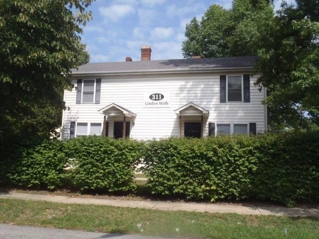 Photo - 311 Linden Walk Unit 1