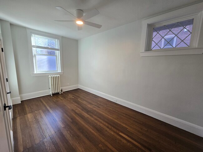 Photo - 354 Tappan St Unit 6