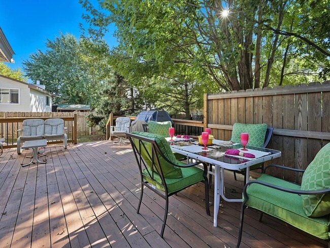 Photo - 8349 Sheridan Ave N