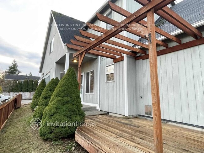 Photo - 18006 Panorama Blvd E