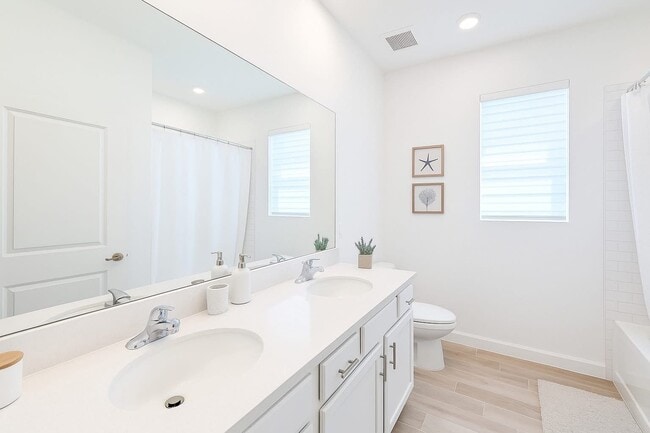 Photo - 14406 SW Skye Dr