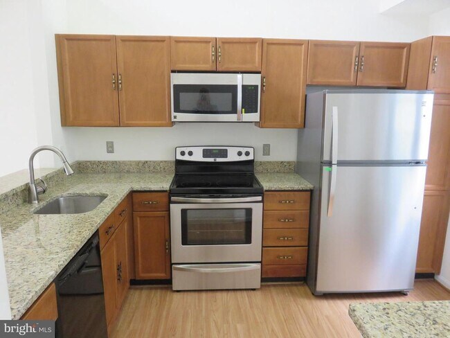 Photo - 2982 Yarling Ct Apartment