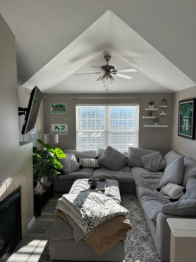 Living room - 12770 Ironstone Way Unit 302