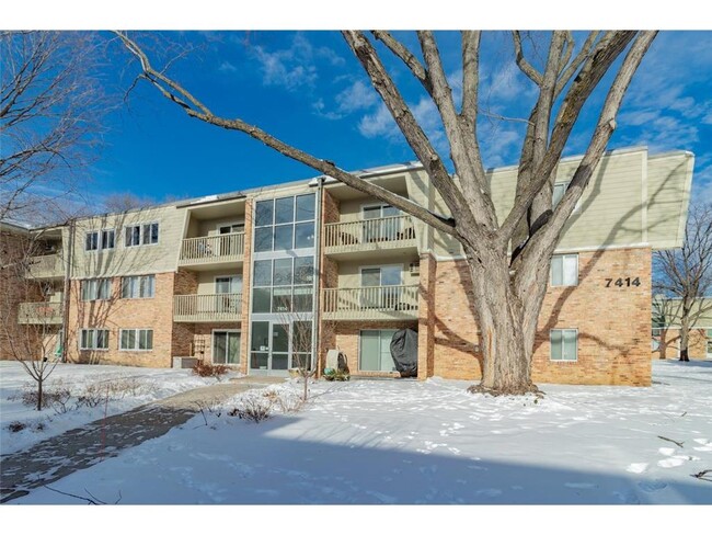 Photo - 7414 W 22nd St Condo Unit 315