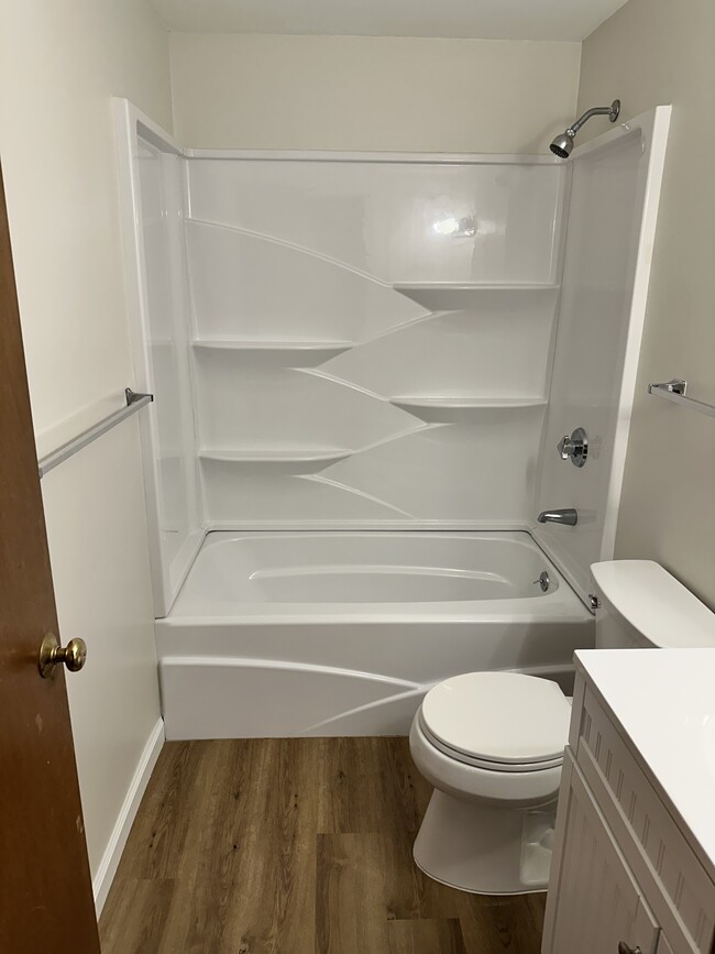 Photo - 1478 Stafford Rd Unit B