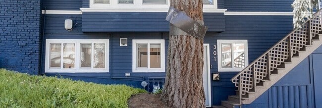 Building Photo - 301 NW 62nd St Rental