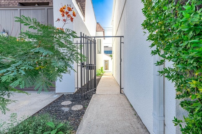 Photo - 4507 Medinah Pl