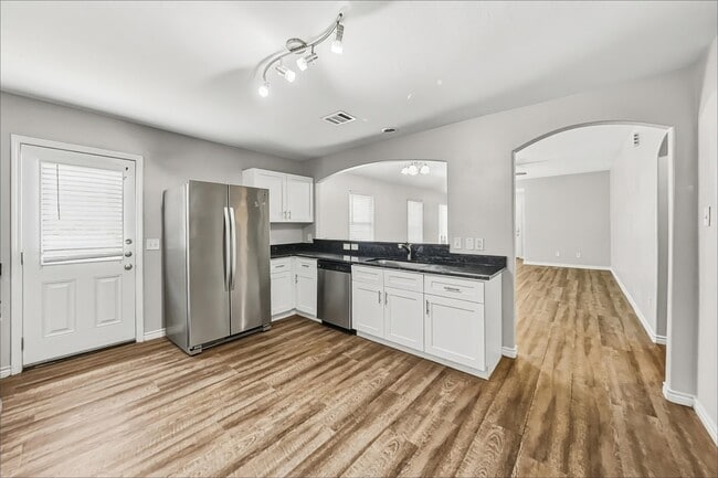 Photo - 13211 Ambrosa Dr