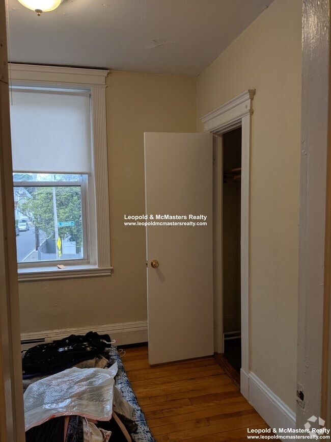 Building Photo - 2016 Commonwealth Ave Rental