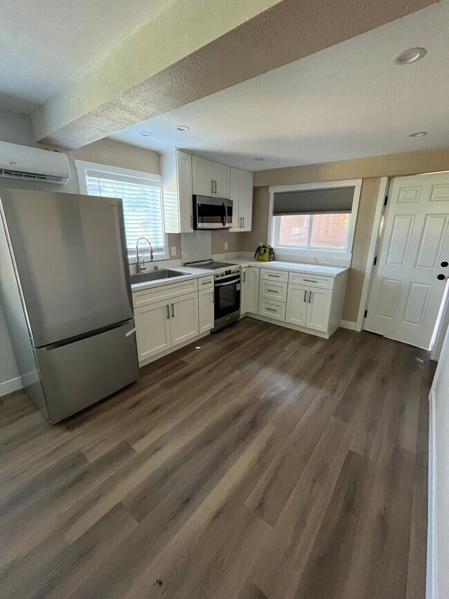 Photo - 40 La Encinal