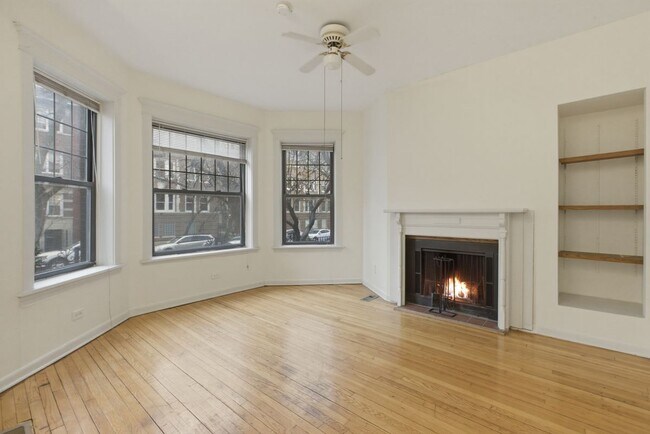 Photo - 5120 N Kenmore Ave