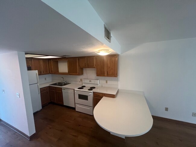 Photo - 7200 SW 8th Ave