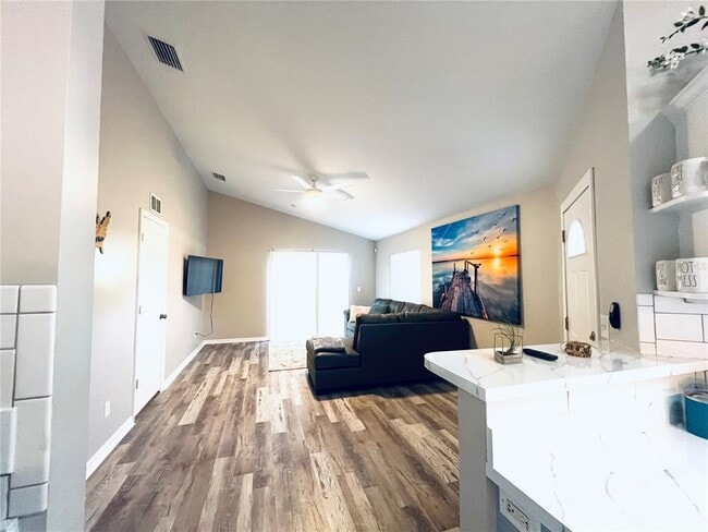 Photo - 2224 E 19th Ave