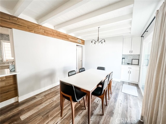 Photo - 650 Juanita St