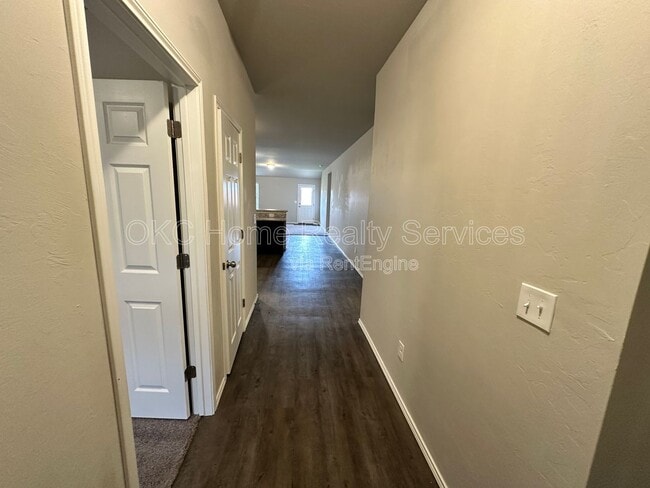 Photo - 9913 Rattlesnake Ln