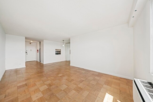 Photo - 7855 JFK Blvd E Unidad 14K