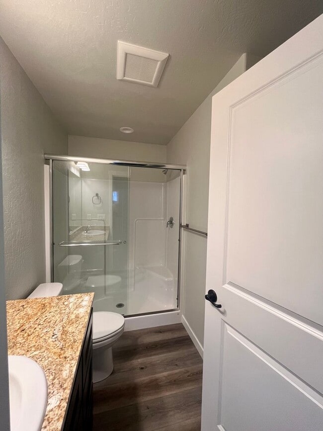 Photo - Medford/Central Point Area - 1 Bedroom / 1 Bath New Construction