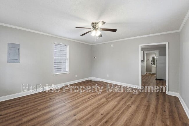 Photo - 1827 Hicks St