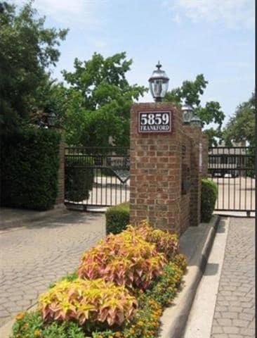 Photo - 5859 Frankford Rd Unit 1211