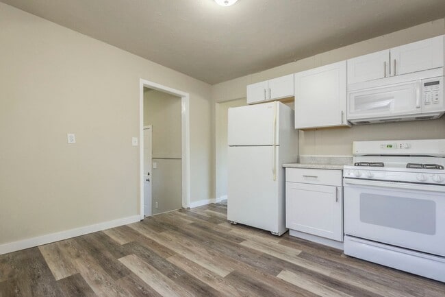 Photo - Spacious 2 Bedroom 1 Bathroom home