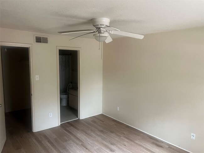 Photo - 10737 Braes Bend Dr