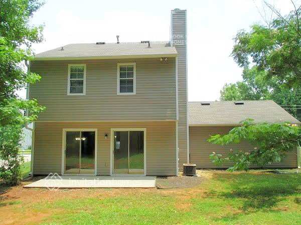 2813 Herring Pl