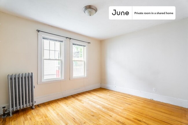 Photo - Room in Shared 4 bed/1.5 bath home Unit D