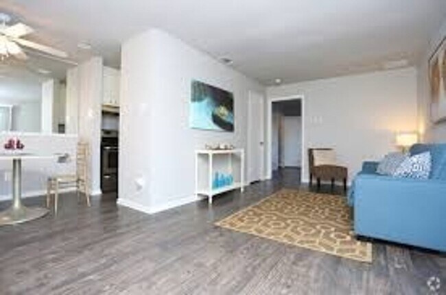 Photo - Gastonian  - 305-307 Unidad 307