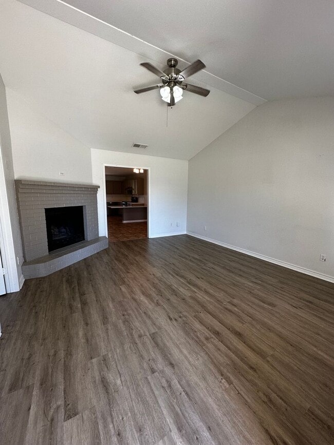 Photo - 31 Dawn St Unit 31 Dawn