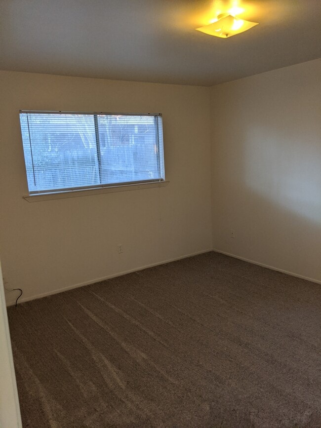 Photo - 1712 Lawyer St Unit 1712A Lawyer