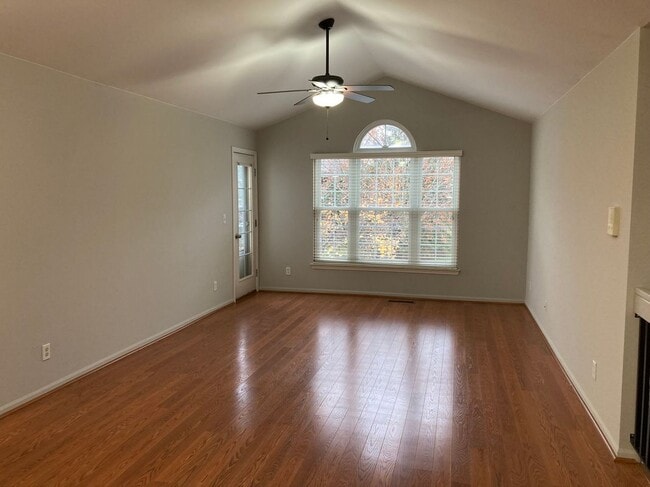 Photo - 56626 Chesapeake Trail