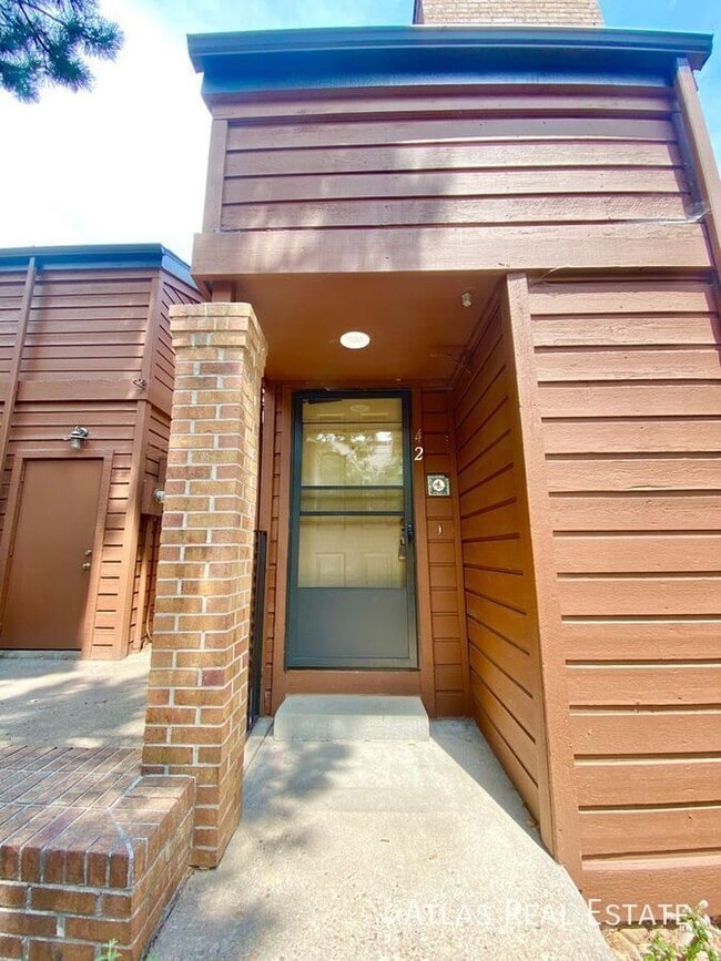 Photo - 2685 S Dayton Way
