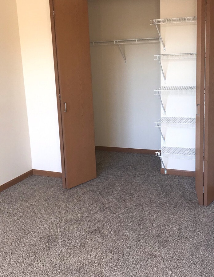 Photo - Oregon Trail Apartments