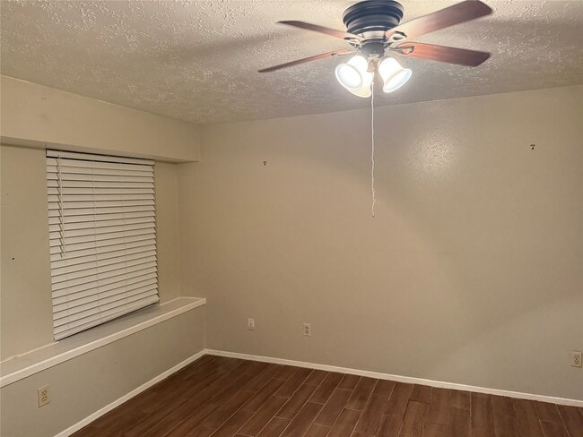 Photo - 8426 S Meadow Bird Cir