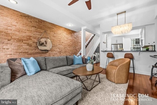 Photo - 1608 4th St NW