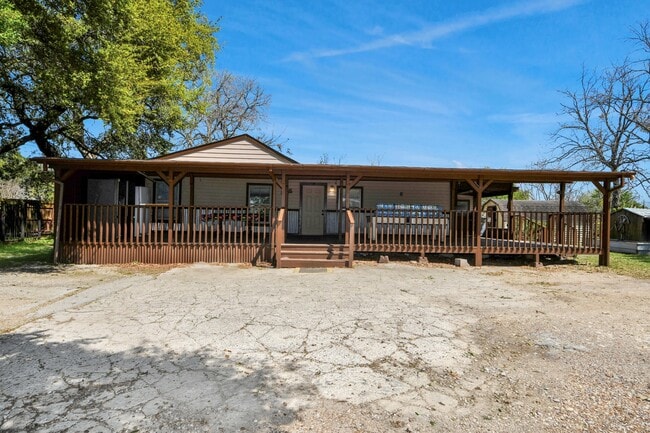 Building Photo - 602 Massey Tompkins Rd