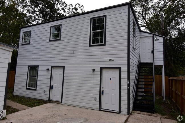 Building Photo - 3218 Alabama St Unit B Rental