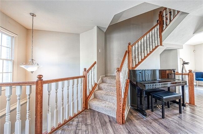 Photo - 332 Marshall Heights Dr