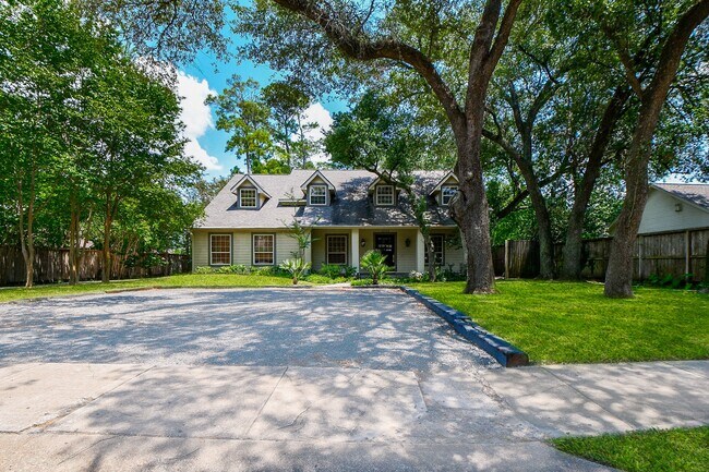 Photo - 1240 Bingle Rd