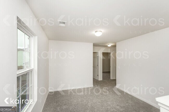 618 Cartecay Dr