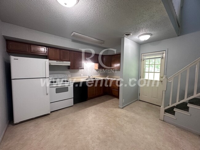Photo - 15986 Arrowhead Rd