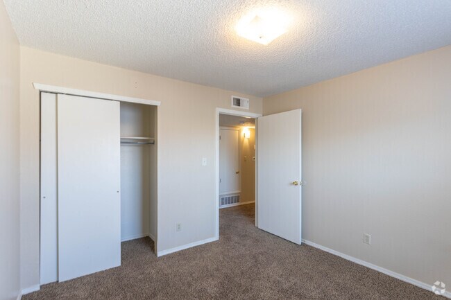 2BR 1BA - Saul Kleinfeld