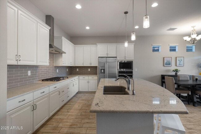 Photo - 2527 S Quaintance St