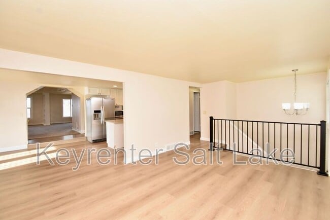 Photo - 9408 Turnpike Ln