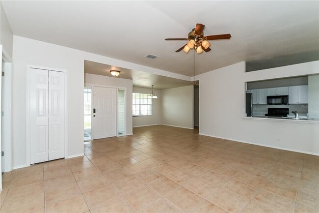Photo - 1313 NE 12th Pl