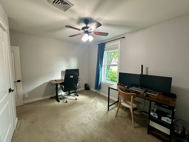 Photo - 104 Hibben Rd