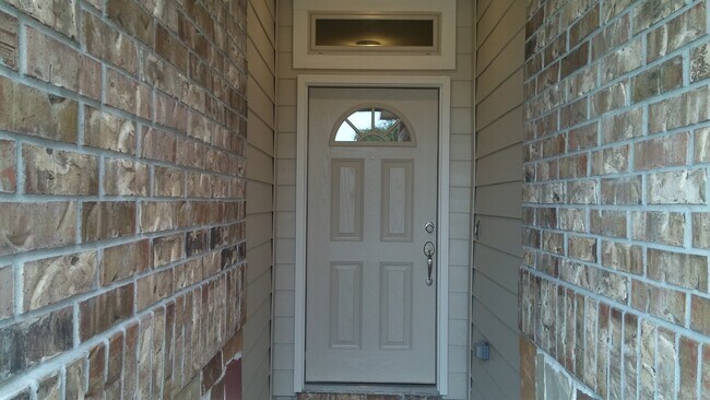 Photo - 3826 Briar Water Ct