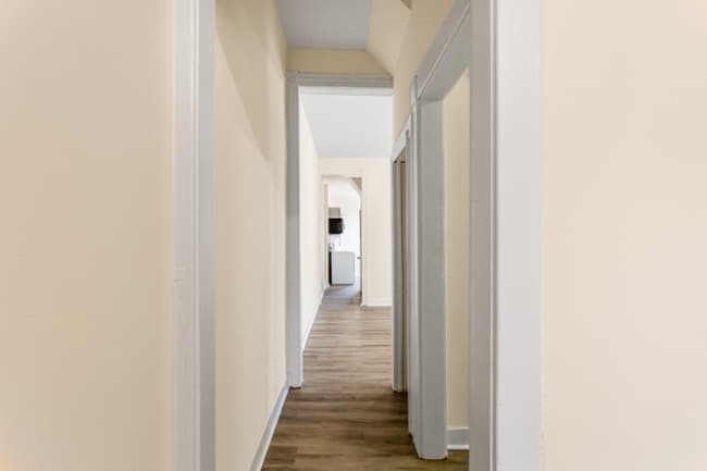 Photo - 2945 Walbrook Ave