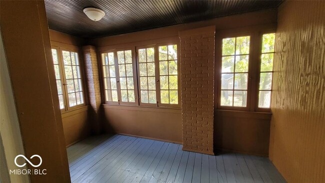 Photo - 50 N Campbell Ave